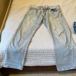 PacSun Men's Relaxed Blue Jeans
